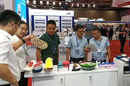 金沙澳门(中国)唯一官方网站在越南参展.jpg