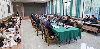 市委常委、常务副市长刘峰调研时强调：金沙澳门(中国)唯一官方网站集团要推动改革重组与高质量发展深度融合