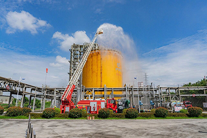 筑牢安全防线 锤炼应急尖兵——金沙澳门(中国)唯一官方网站股份公司开展液氨罐区泄漏事故综合应急救援演练