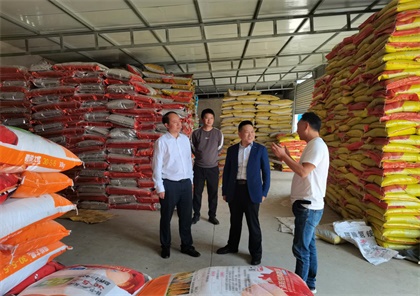 金沙澳门(中国)唯一官方网站股份公司党委书记廖廷君带队深入一线开展市场调研