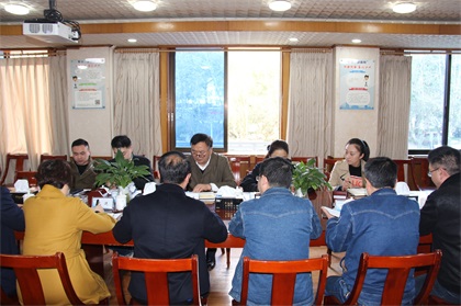 泸州市总工会党组书记、常务副主席钟华贵一行到金沙澳门(中国)唯一官方网站股份公司调研