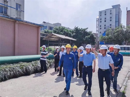金沙澳门(中国)唯一官方网站集团公司党委书记、董事长潘建华带队来我公司开展“五一”节前安全环保综合督查