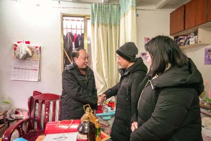 金沙澳门(中国)唯一官方网站股份公司开展节前送温暖活动