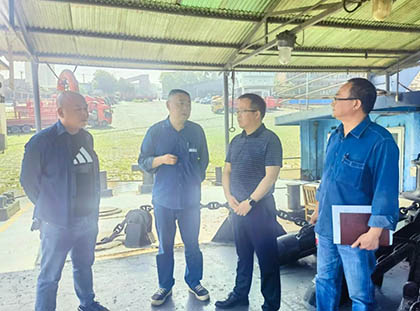 金沙澳门(中国)唯一官方网站集团公司副总经理陈锦率队检查港口节前安全工作